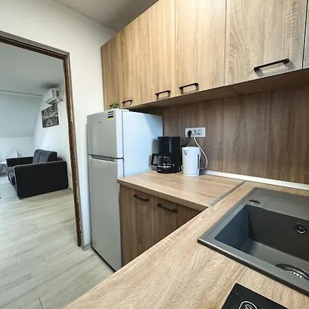 Skyline 1 Apartment *